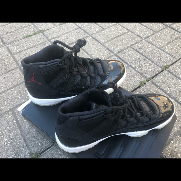 DS Jordan 11 Retro 72-10 - Picture 3 of 9